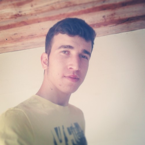 eminctn's profile picture. 