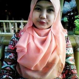 Hanya ingin cowok yang bisa menerima saya apa adanya. Bukan karena melihat dari kecantikan fisik