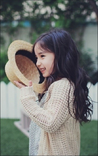 [2012.11.11~]안녕해요-밀라예요!/반말,존댓말 섞어서 써요!/눈물이 많고 감성적이에요,사랑받는거 조아해요!/사진:알레이나/관심글필독!!!/잘부탁드려요오♥