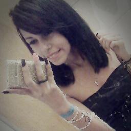 ; Nunca inveje ninguém ,, sempre teste sua capacidade ,, &* corra atrás do progresso certo * (YN *