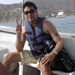 I'm jhonson I am interest to wieght loss especially the food I have a small blog I will be posting interesting stories and articles that I find on the internet