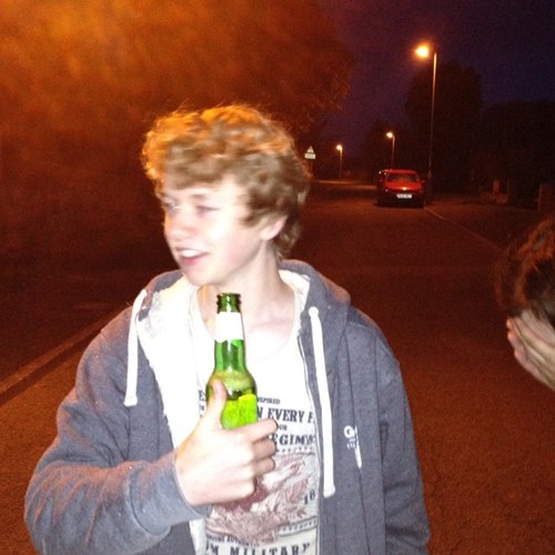 R_Arkle's profile picture. 