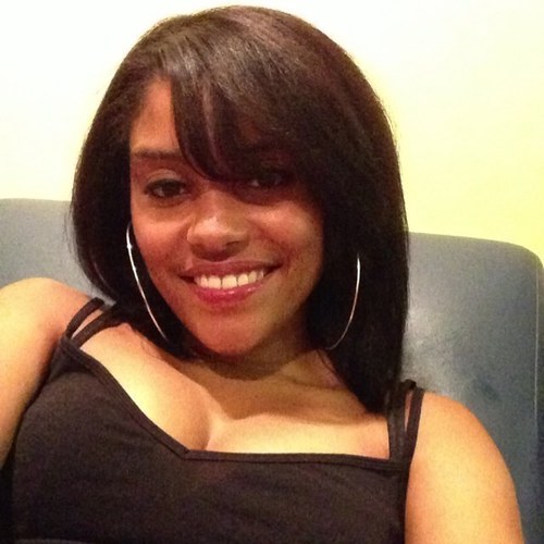A young lady trying to make it in this cruel world. FAMU School of Nursing student Fall 2014 from ATL! Instagram: amerika92