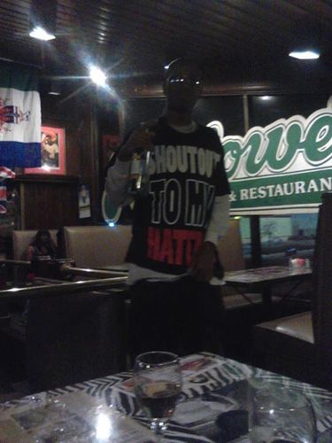 im au writter rapper CEO  a&r  I'm focused on success God  bless