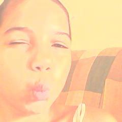 sou bonita,sou legal,gosto de tweetar,gosto de dançar cantar brincar