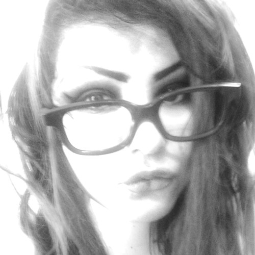 Hi, my name is mary born from cali and trying to survive life