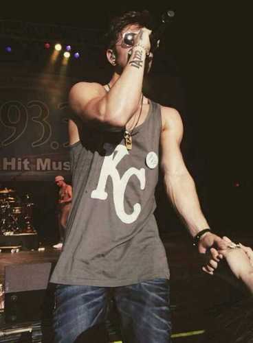 im a chloe. | keatons girl.