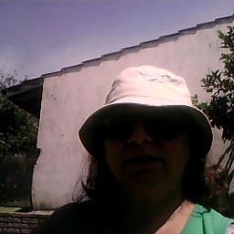 andremgu's profile picture. Reina absoluta de mi propio Reino! #JusticiaPerseguirás #NiUnaMenos!#QueSeaLey💚#MiráCómoNosPonemos!💪