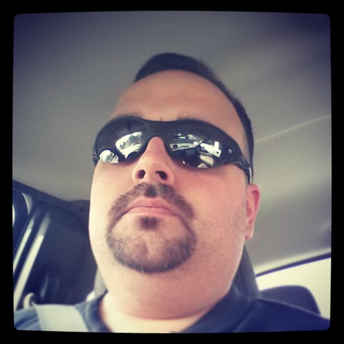 RobKelley0812's profile picture. Happily ever after can happen...