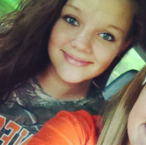 alliturnburn's profile picture. I've got a smile on my face & a fuck you attitude. ~ Blue eyed brunette ~ #Volleyballslife #TeamTall #TeamLongLegs #WarriorFootball ~ SENIOR Class of 2014~