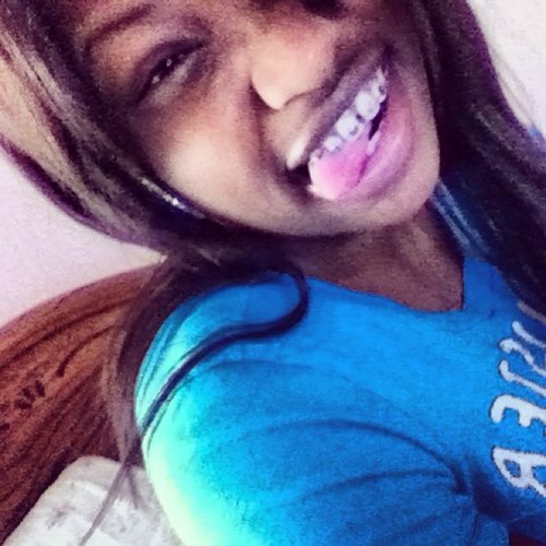 Been single Since Birth✋ so i don't need nobody