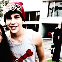 AustinAHRP's profile picture. Ashley is beautiful. | Red Ravens.