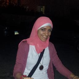 يا نحله لا تقرصينى ولا عايز عسل منك ..
والباب اللى يجيلك منه الريح سده واستريح ..