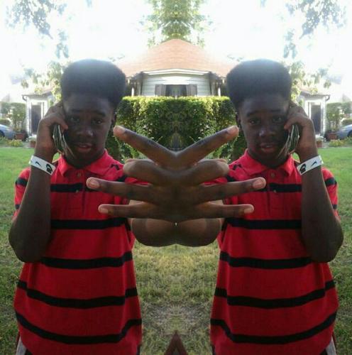 Im trying to get rich fuck a bitch