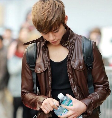 ฟอลกลับ @yeyiews_