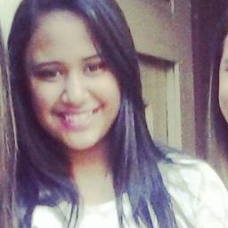 Futura estudante de Enfermagem , 17 anos , Paraíbana , Libriana , ciumenta , Flamenguista, Bipolar , Loucamente fã do @WesleySafadao .!