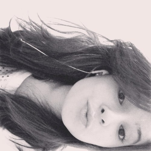 20. Brazilian, raised in Chicago. Lover of long conversations and seeker of new adventures.