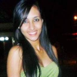 Dificiil olhar para traz e descobrir que so agora tudO faz sentido ' qe uma volta a mais é impossiveel ' de qe vale se arrepender agora?