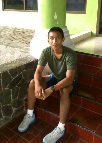 sandaputraa's profile picture. 