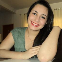 Posso ter defeitos, viver ansiosa e ficar irritada algumas vezes, mas ñ esqueço de q minha vida é a maior empresa do mundo. E q posso evitar q ela vá à falência