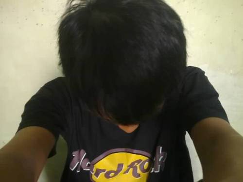 Biseks, Cut, Manly, 19 y.o. Follback. Thanks.