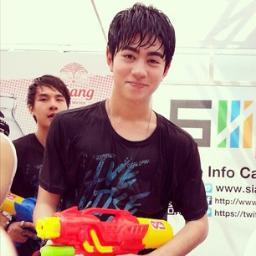 #บอท Gun Ratchanon #Gun #Evonine (Real Ig: Gun_evonine)อัพเดตรูปจาก Ig และ FB #Makeyoudance #Superman