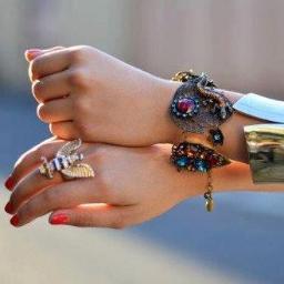 LilaniSoft's profile picture. Night Owl and a Day Dreamer.