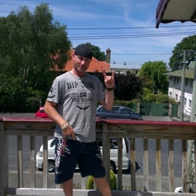 Profile Picture of NekoBus (@ClinchChris) on Twitter