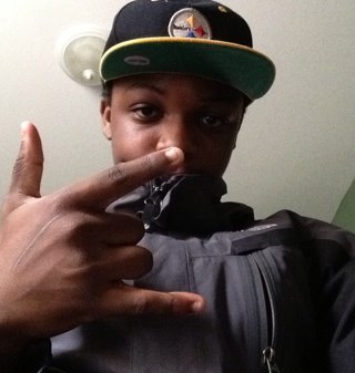 Come On Now I Need Some Followers I'll Follow u Backk ;) ;) !.** Hook me up with some Follower