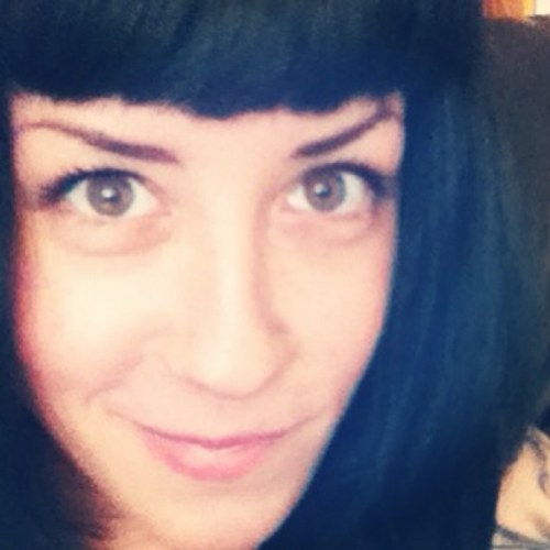 My mind wanders.
Personal account - for art-related tweets follow me @KayleyGladwin.