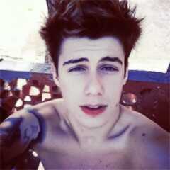 SIGA-ME ! SIGO DE VOLTA *-*                                (SiNCE : 27/07/13)