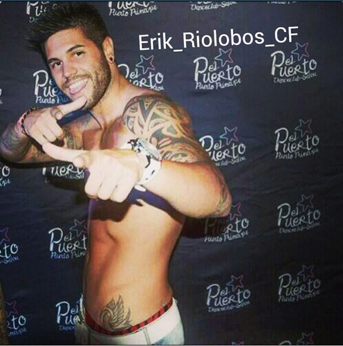 Desde 9/7/12.Twitter de apoyo al mejor tronista y expretendiente de myhyv @ErikRiolobos :) Le apoyare hasta el final :) #ErikEsESPECIAL