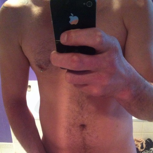 Just an average Aussie fella that loves his cock and loves pleasing women with it come say hi! and i will tribute pics (when i get a chance) kik: dj_for_bjs_lol