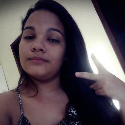 - Você não estava previsto em meus planos, mas agora eu te tenho aqui bem pertinho, e agora eu também tenho a certeza de te querer pra sempre. =*