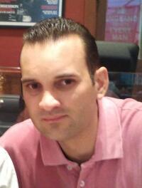 Servo de Deus, Filho, Pai, Esposo, Estudante, cursando Ultimo Semestre de Psicologia