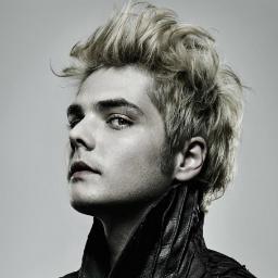 MCRMY. Bookaholic. Potterhead.