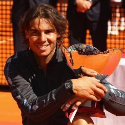 Huge Rafa Nadal fan and also Greg Rusedski. Love my tennis and my music and my wonderful daughter and Darren Hayes with the beautiful voice.
