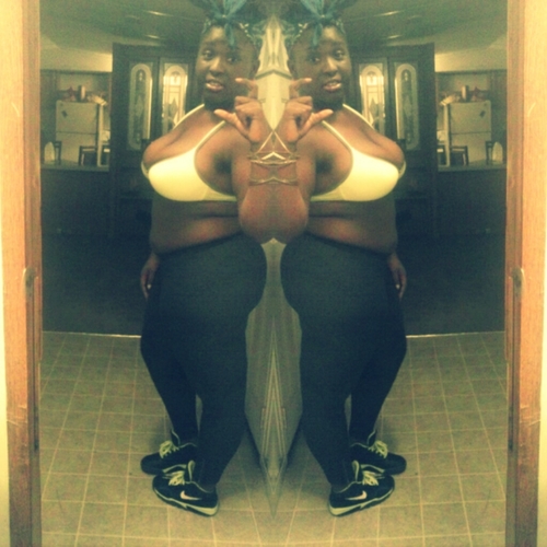 :) fUCC dESE bITCHES , gET MONEY .  .