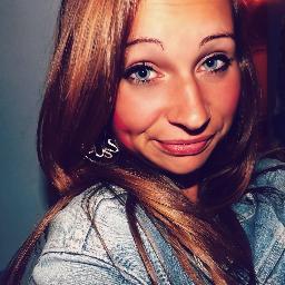 • Aime la musique par dessus tout ! ♥ ♫ Que mon rêve devient une réalité . . .