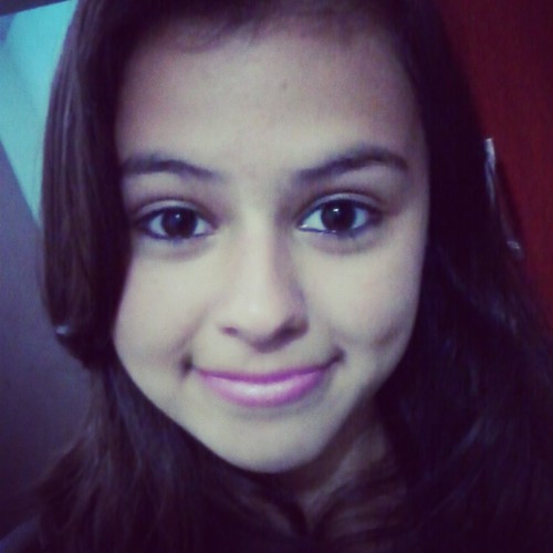 - posso nãao ser perfeiita... Mas sei que miinhas imperfeições me tornam única;)
