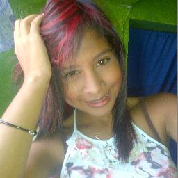 Soy una Chica muy Sentimental,Sencilla Creo en el Destino ,Gracias mi dios por darme todo lo que tengo lo Amo
 ▬▬▬▬► Oskairy' ★
Sigueme & te Sigo