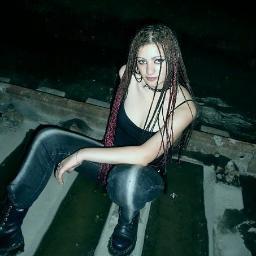 AnnetFrsTrs's profile picture. Focus on the positives and soon the negatives will desappear!