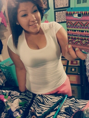 Hey im Jessica:) 100% MEXICAN doee:) follow me nd ill follow you back^.^ Follow me on instagram! @jessica_fuckyouu