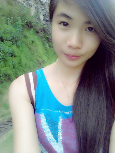 Instagram : evelynselamat