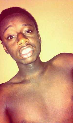 My Name Is Danny In I Be Chillen Wvv My B.O.G Bros In Be Chillen Wvv My Love Labreyonna. 5-2-12 :)