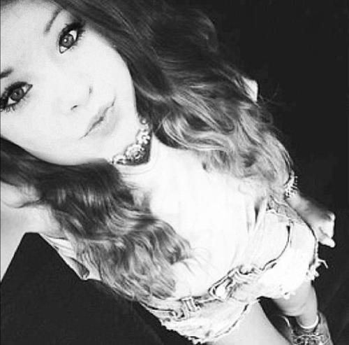 follow me and I follow. brooke team.