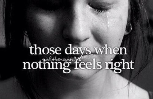 'A Home Is Not A House' / depressed / my hero is @ddlovato / I miss you 01-05-'10 /