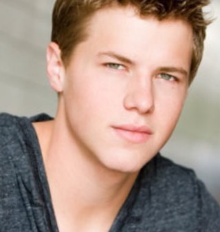 Names Kevin Shmidt. My brother is Kendall. I played Henry on unnatural history. [Single&looking/RP/FL]