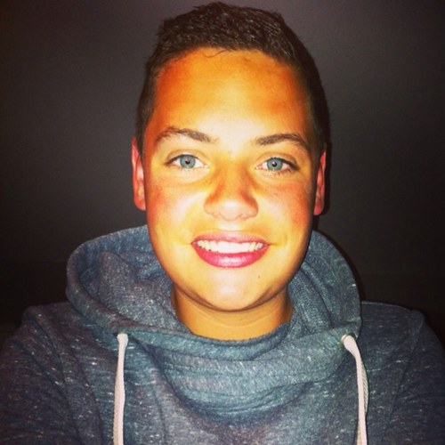 17 ~ horizon alkmaar ~ SVW'27 ~ AZ ~ iPhone ~ insta; Desss_v ~ snapchat; Desssv