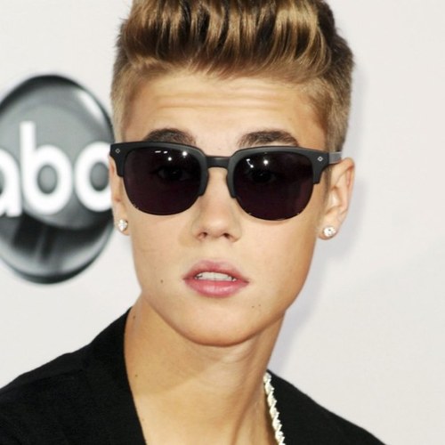 jokesboutjustin's profile picture. Tweeting jokes about our boy Justin! Don't get it twisted, I love his music!